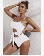 Traje de baño para mujer, trusas, bikinis, en holguín