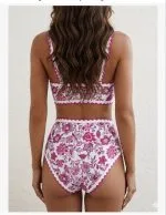 Traje de baño para mujer floreado en holguín