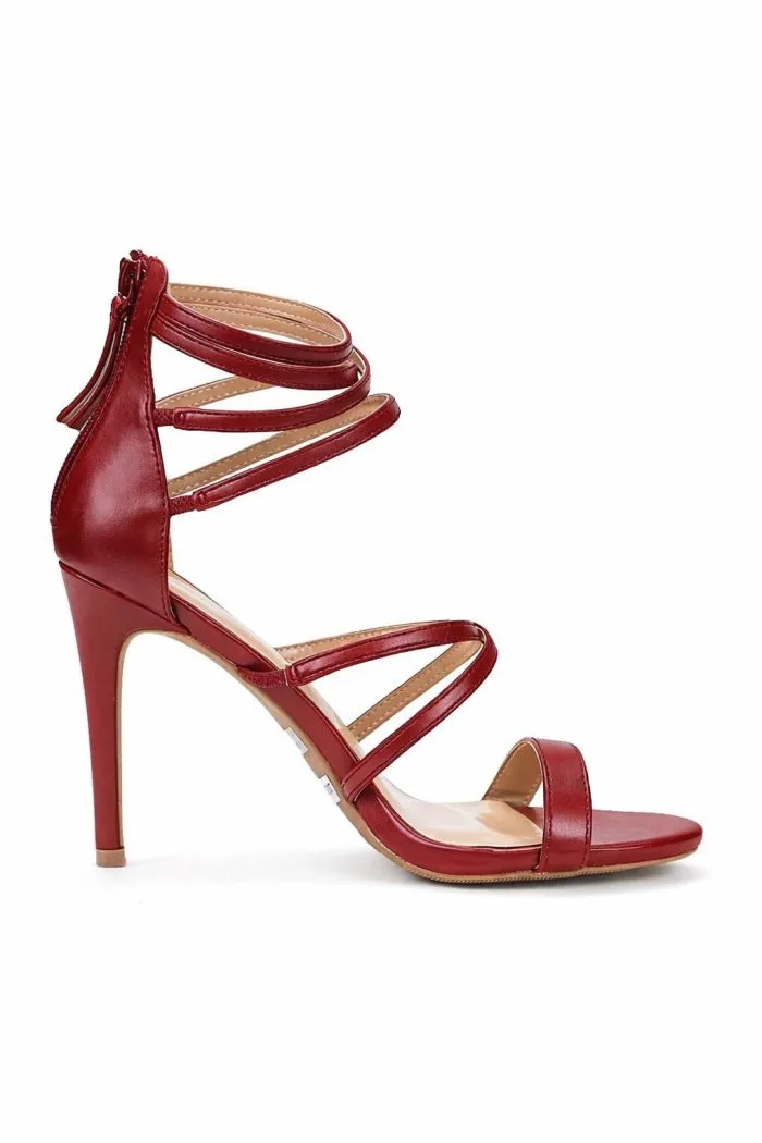 Zapatos rojos de Tacón fino para Mujer con trabillas ajustable en Holguín